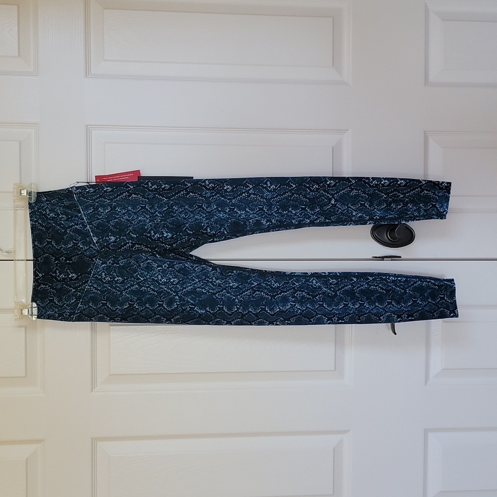 Velvet yoga pants